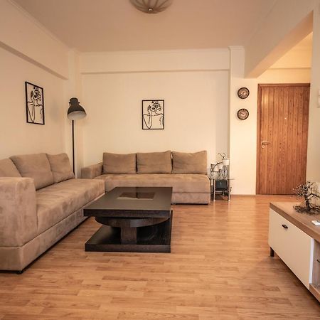 Central Escape Διαμέρισμα Καλαμάτα Εξωτερικό φωτογραφία