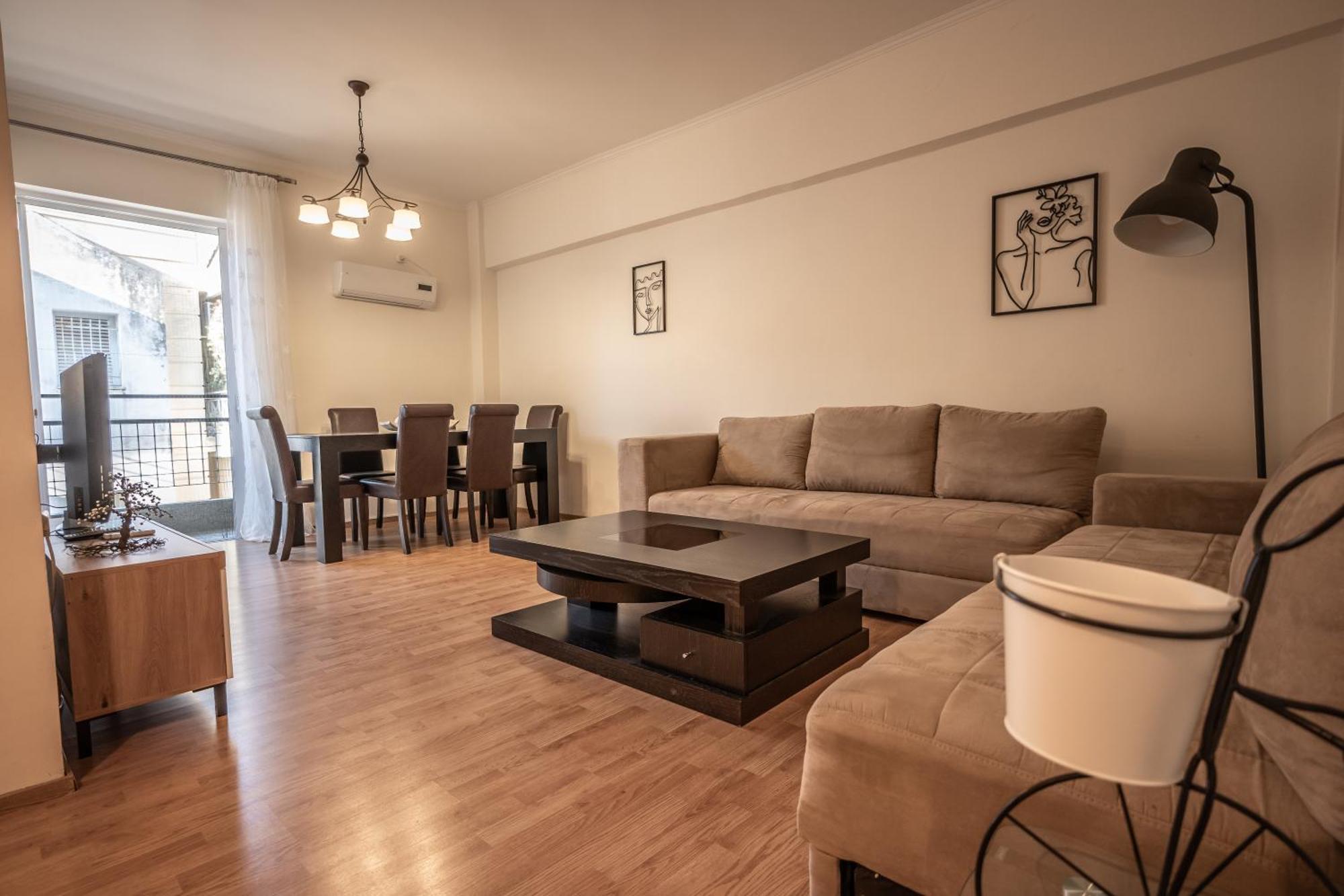 Central Escape Διαμέρισμα Καλαμάτα Εξωτερικό φωτογραφία