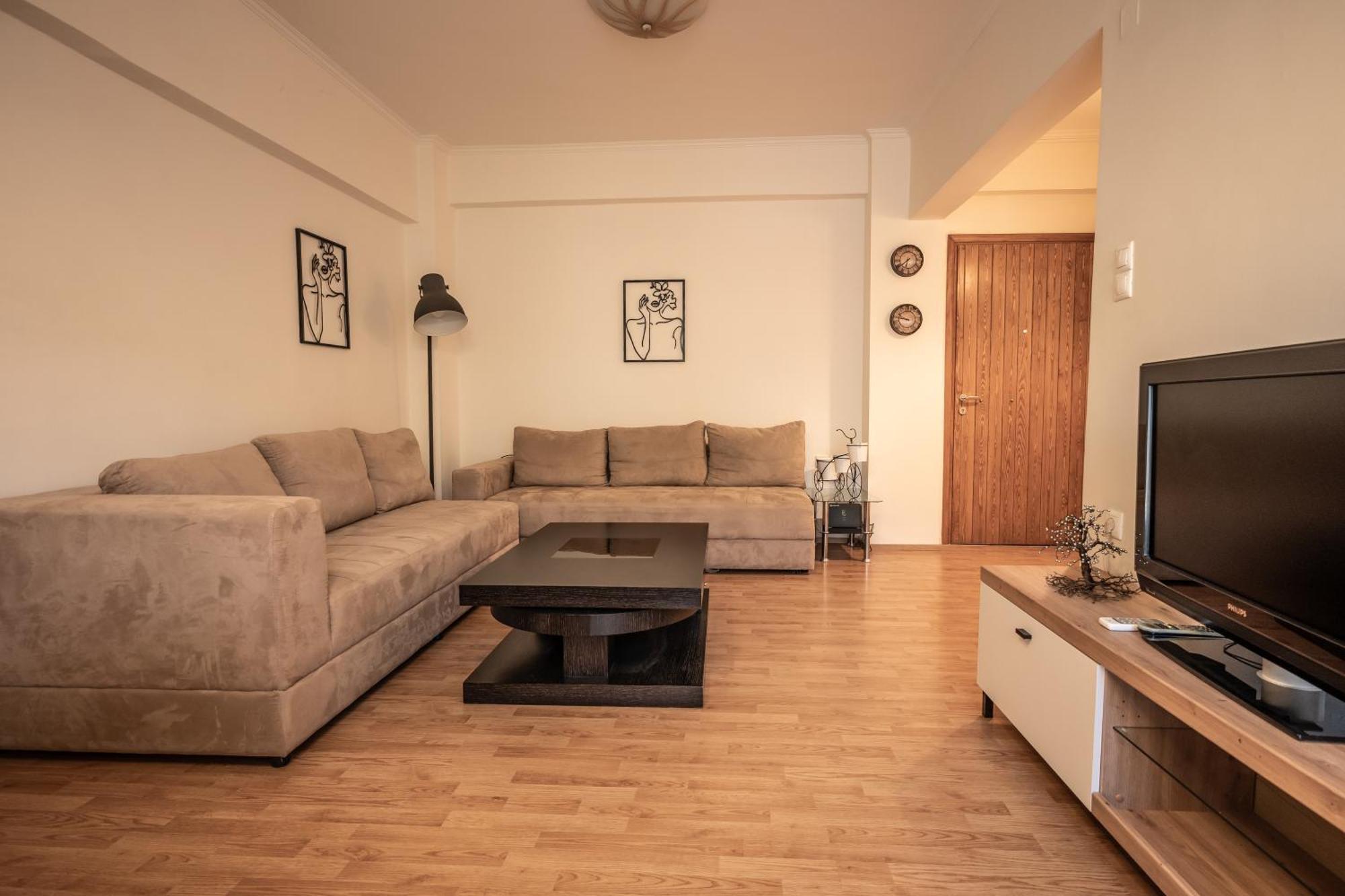 Central Escape Διαμέρισμα Καλαμάτα Εξωτερικό φωτογραφία